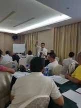 云南《成功人士的七个习惯》洪剑坪老师培训现场